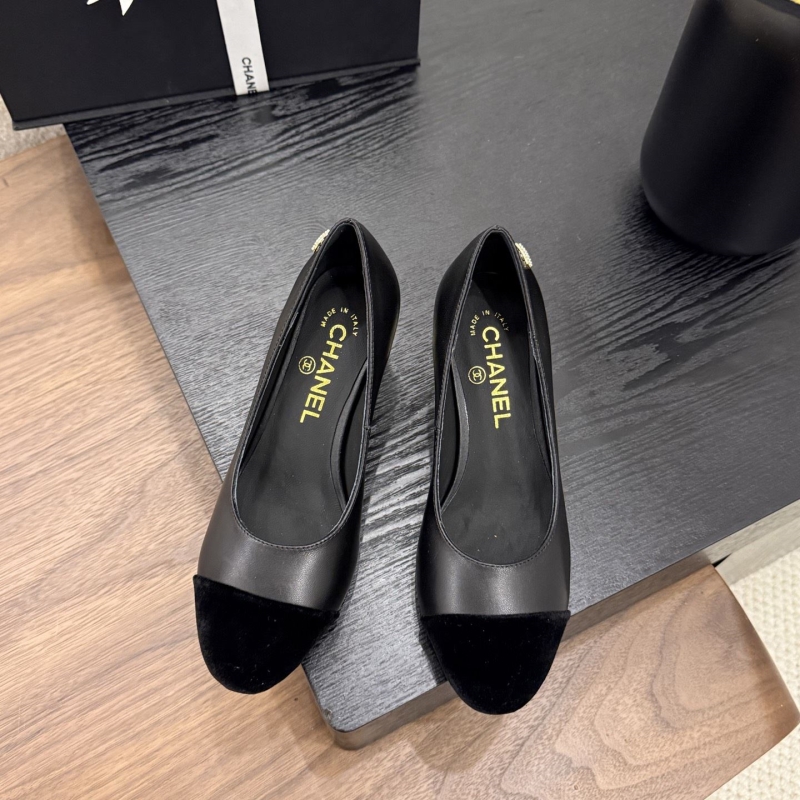 Ch**el heeled shoes